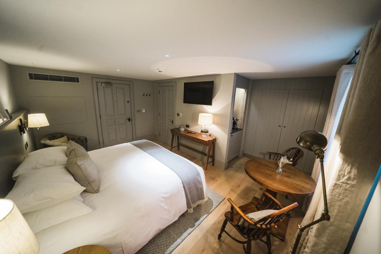 Hotel Highfield Park Hook  Zewnętrze zdjęcie
