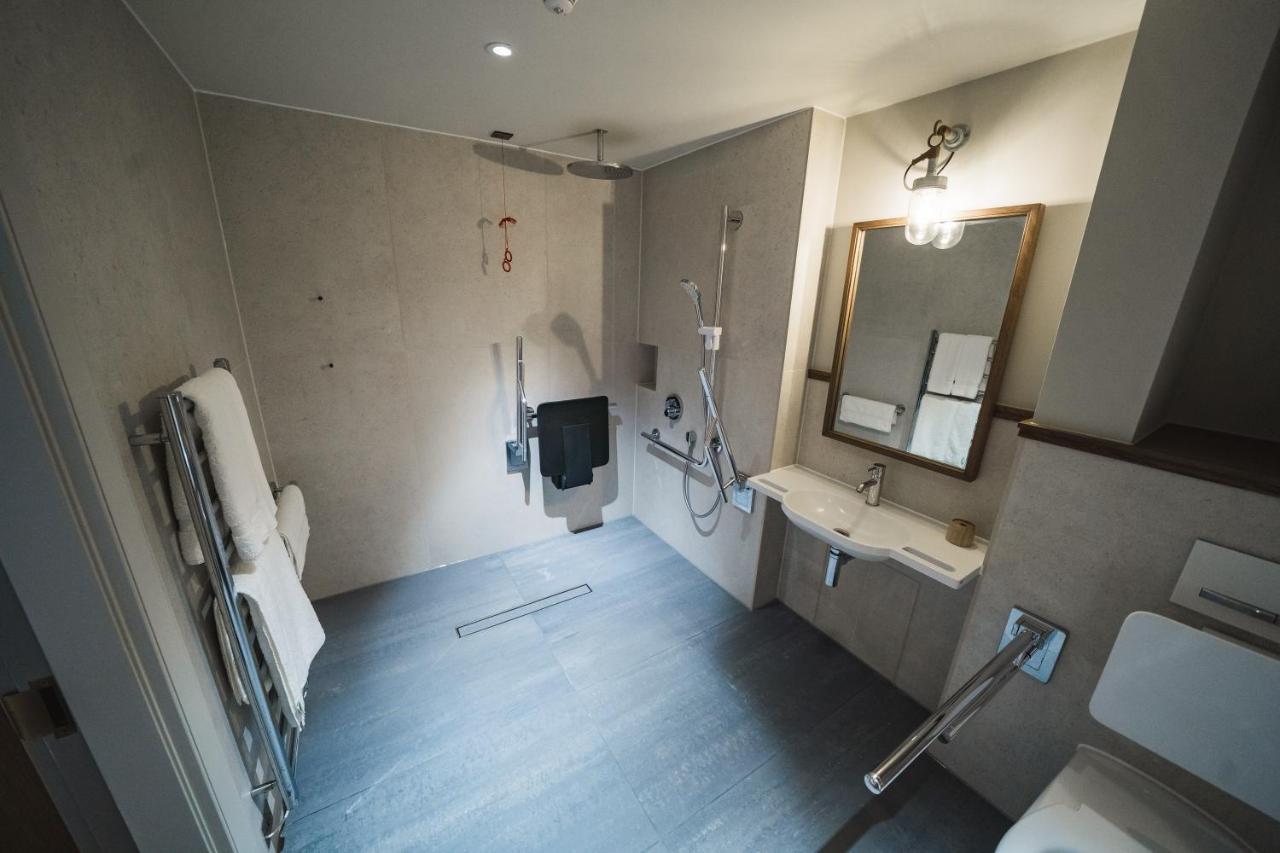 Hotel Highfield Park Hook  Zewnętrze zdjęcie