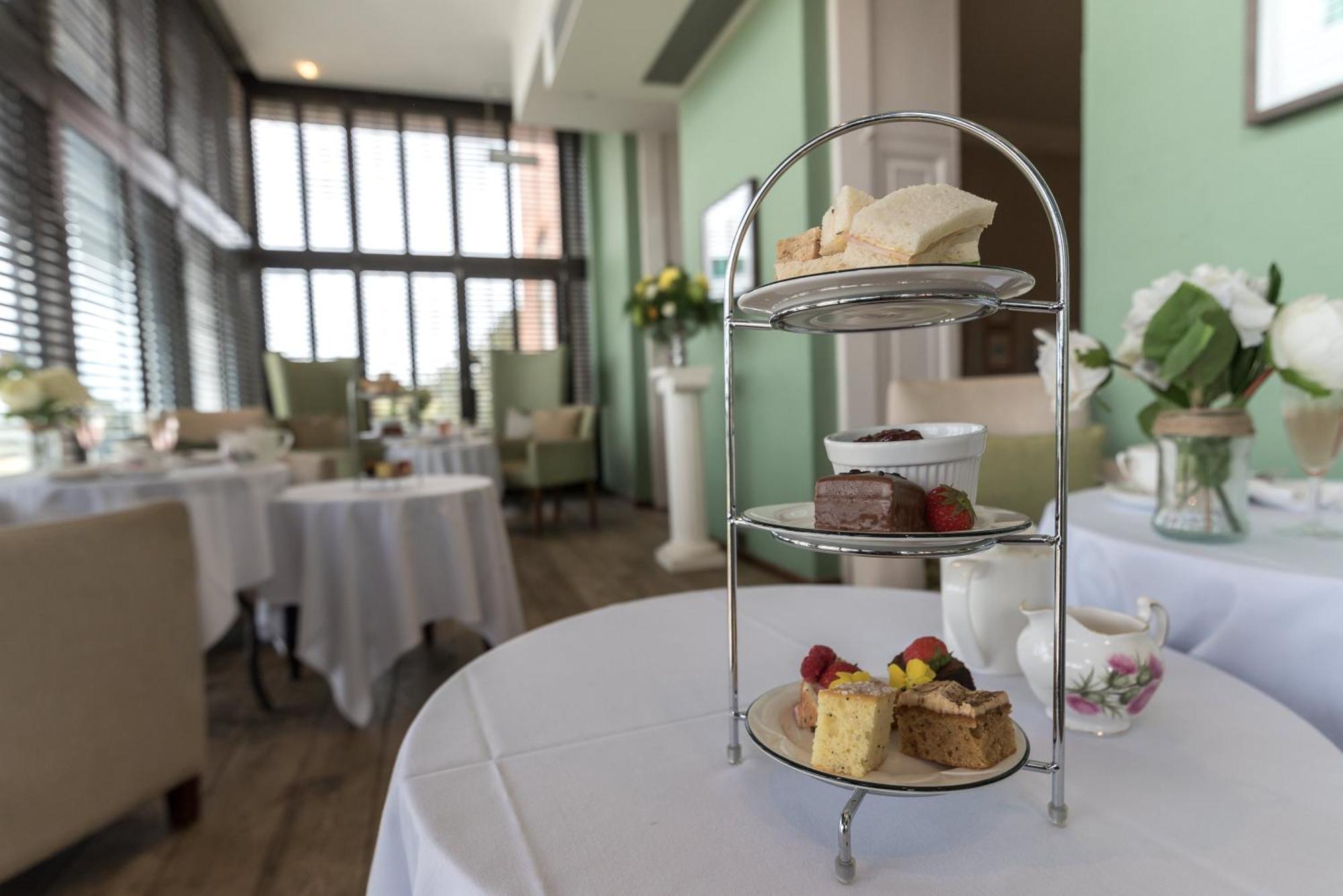 Hotel Highfield Park Hook  Zewnętrze zdjęcie