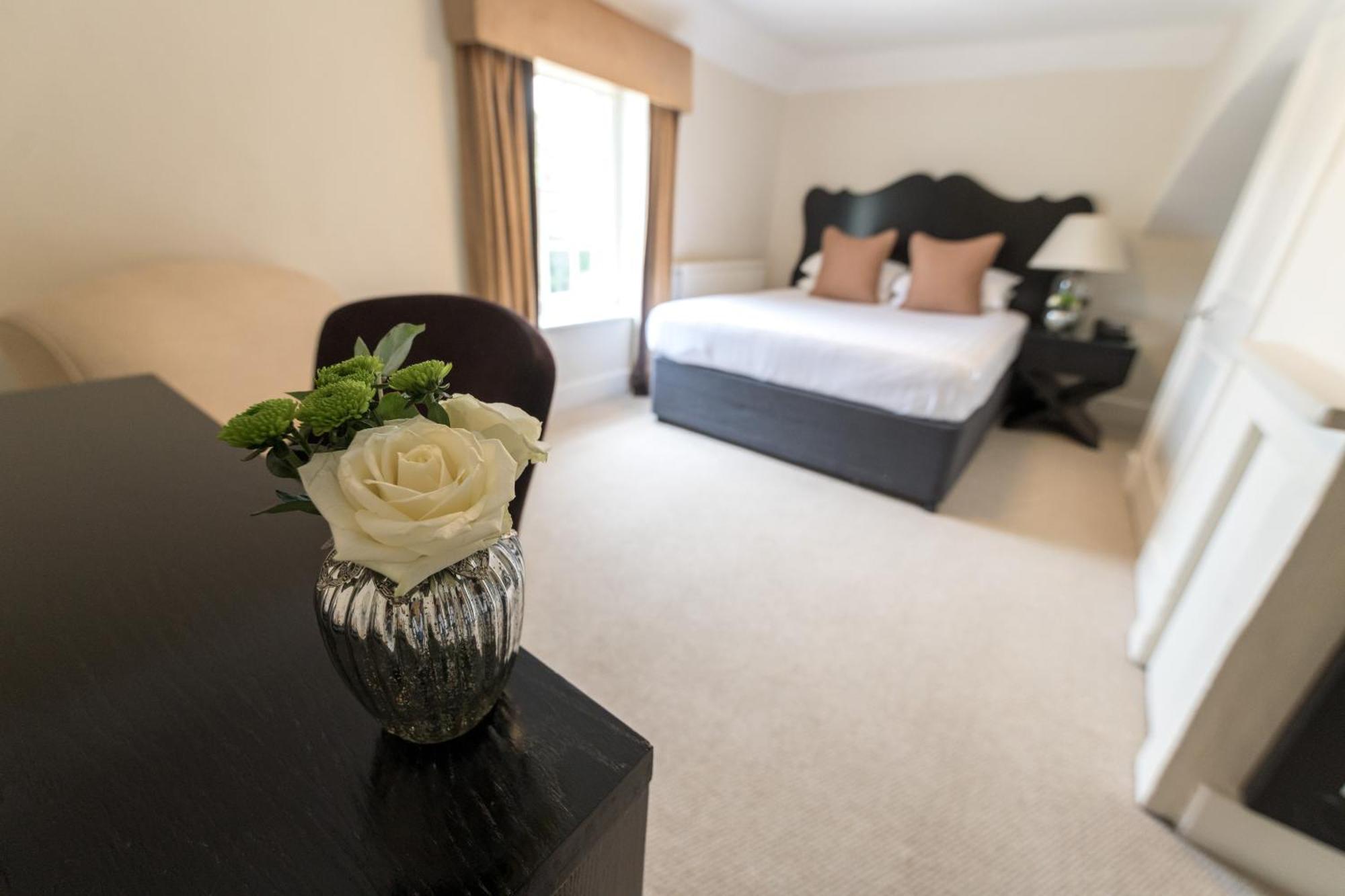 Hotel Highfield Park Hook  Zewnętrze zdjęcie